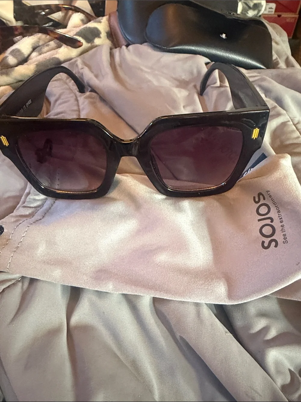SOJOS SJ2104 Black Oversized Square Sunglasses UV400